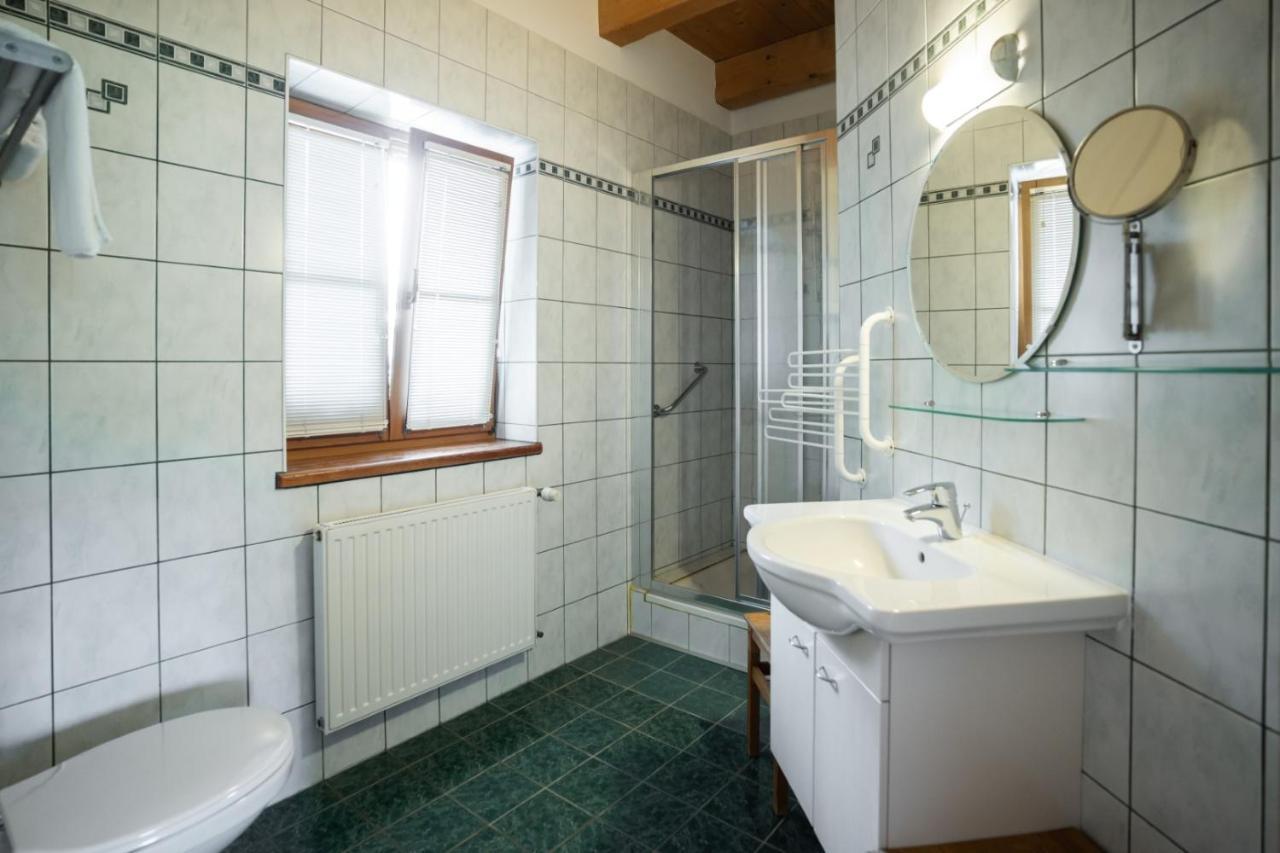 Bed and Breakfast Weingut Koegl Рач-ан-дер-Вайнштрассе Экстерьер фото